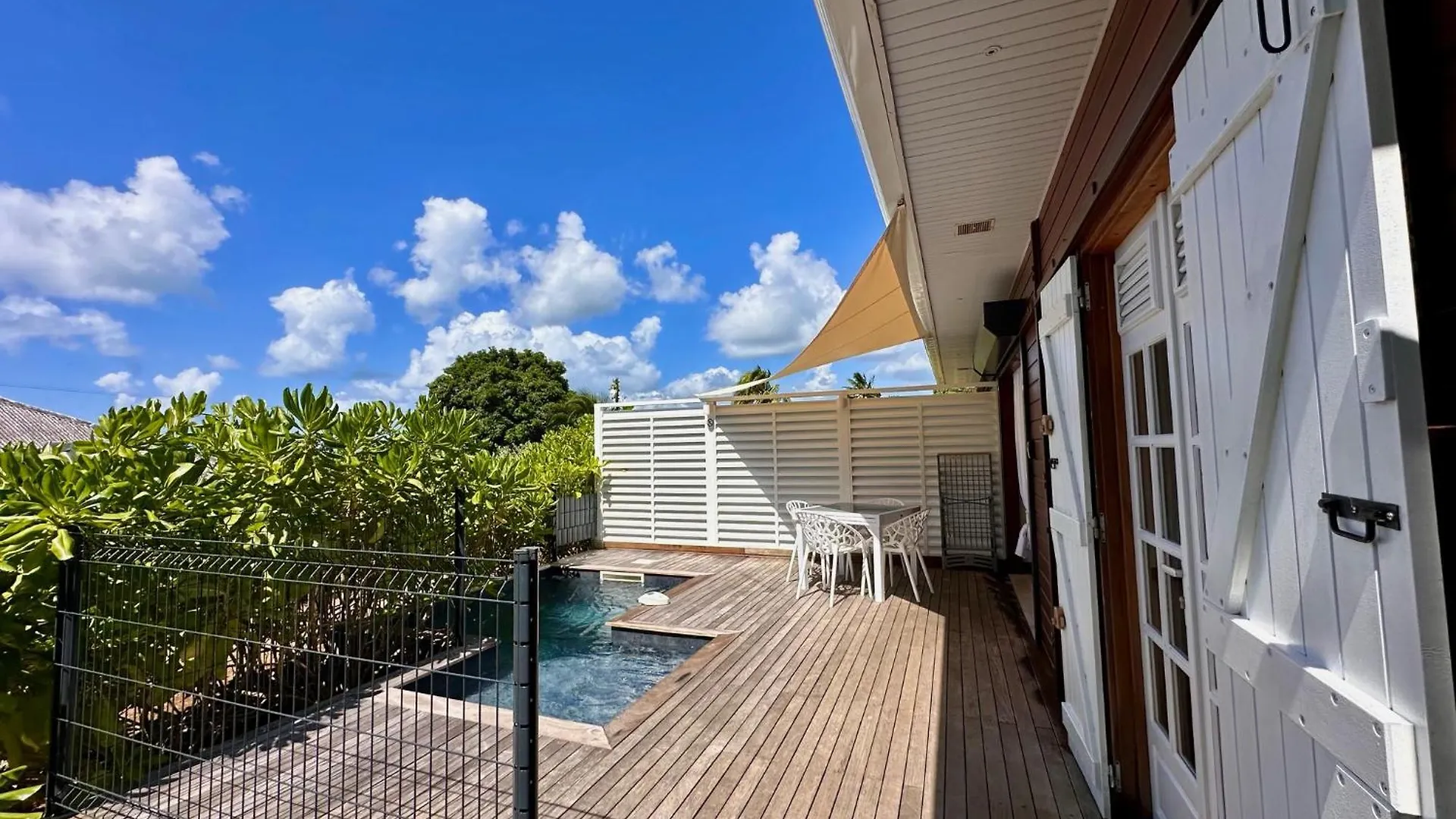Green Lodge - Villa Standing Calme & Naturelle Sainte-Rose